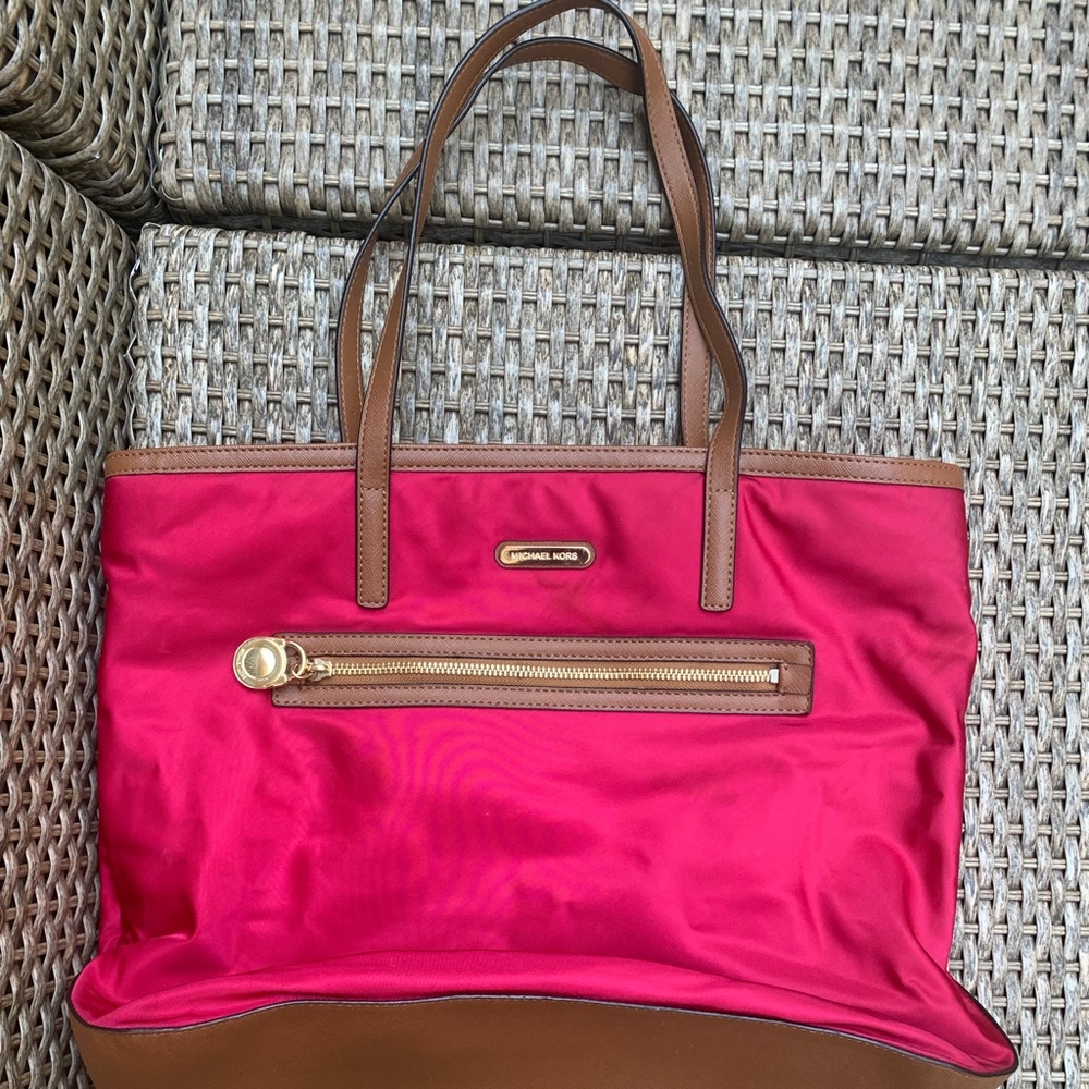 Michael Kors canvas shoulder/tote bag (large)